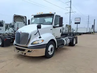 2019 NAVISTAR INTERNATIONAL RH613 DAYCAB S/A