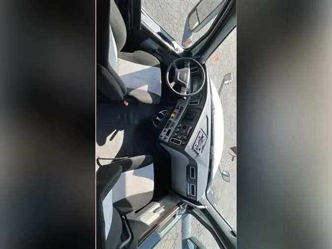 2020 FREIGHTLINER CA126