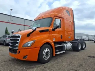 2019 FREIGHTLINER NEW CASCADIA PX12664