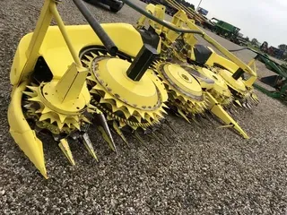 2016 John Deere 770