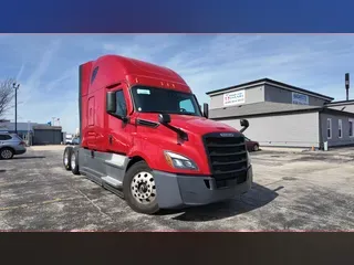 2021 FREIGHTLINER CASCADIA 126