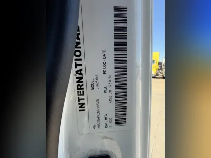 2021 International LT625