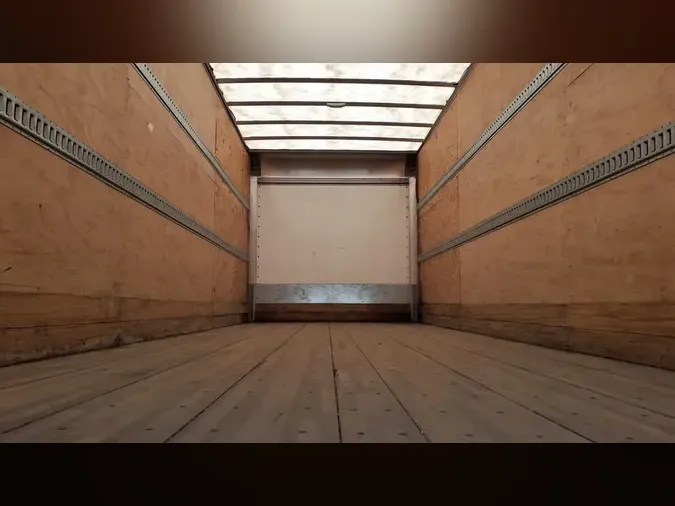 2020 FREIGHTLINER/MERCEDES M2 106