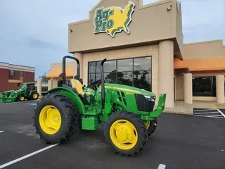 2022 John Deere 5045E