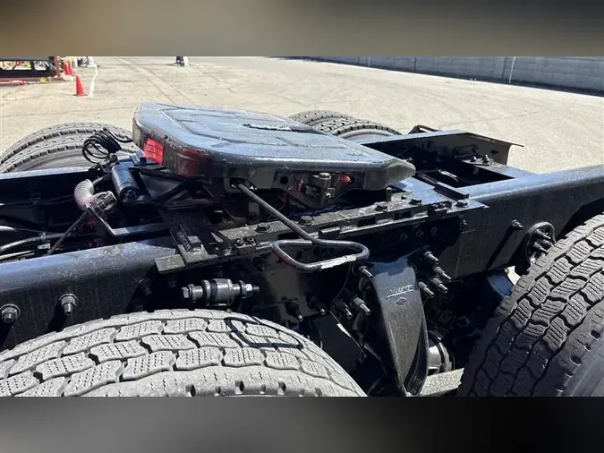 2022 FREIGHTLINER CA126