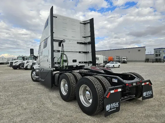 2026 VOLVO VNL64T860c51c9233f9c2f5a1d8afaacb3fd42f41