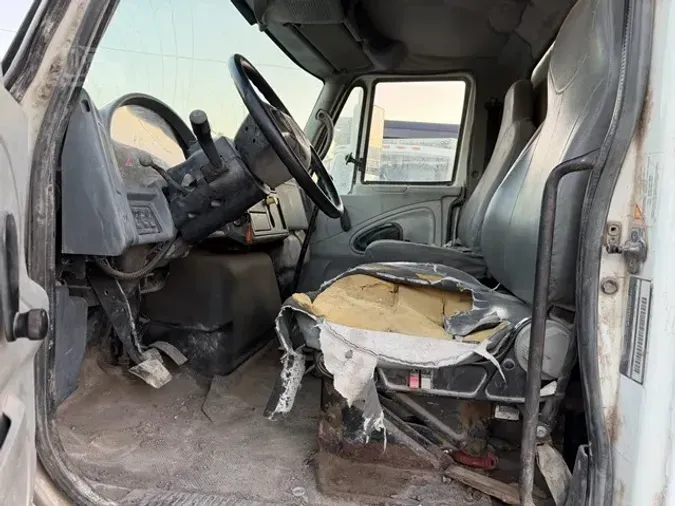 2004 INTERNATIONAL DURASTAR 4300c51d3bbd44954a5c838177483076863c