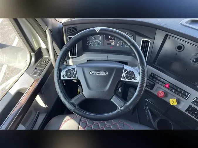 2020 FREIGHTLINER CA126