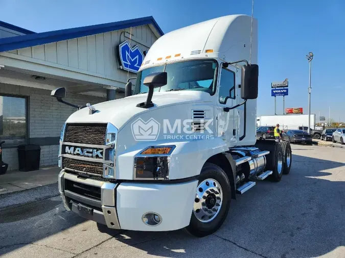 2019 MACK Anthemc52372d4cd8d29ee1440c877b3e7b45a