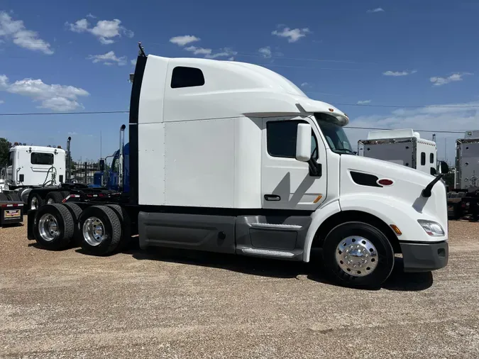 2021 Peterbilt 579