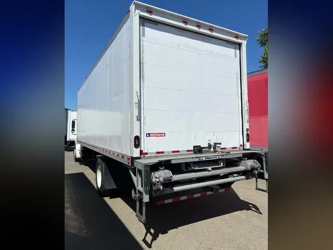 2019 FREIGHTLINER/MERCEDES M2 106