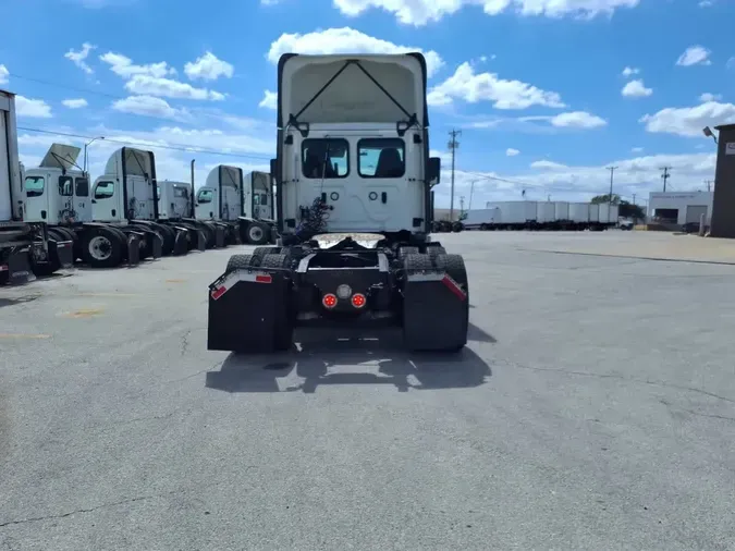 2019 FREIGHTLINER/MERCEDES CASCADIA 125c528580f46a233f5198b226c9a58faac