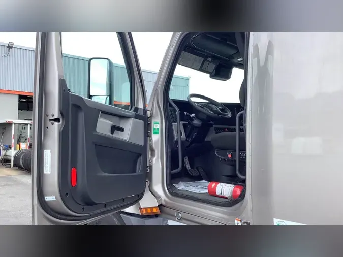 2021 Freightliner Cascadia