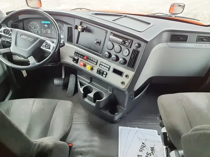 2020 FREIGHTLINER/MERCEDES NEW CASCADIA PX12664