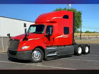 2023 INT LT625 6X4