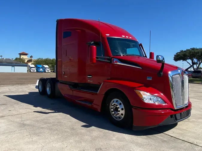 2022 Kenworth T680c5312b7fc890d037d701d884a77d2f49