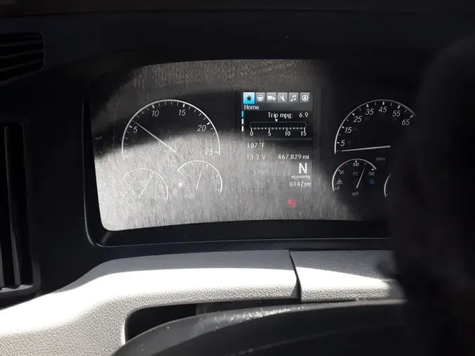 2019 FREIGHTLINER NEW CASCADIA 116