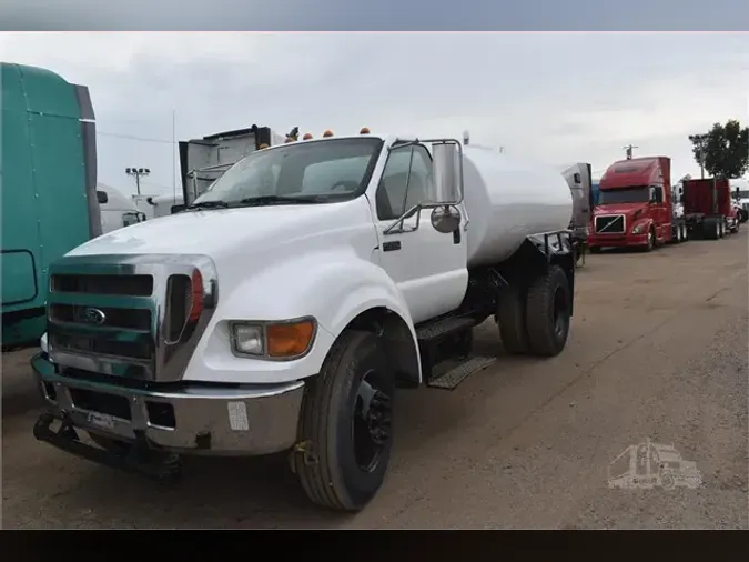 2007 FORD F750