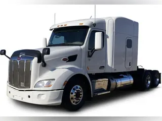 2022 Peterbilt 579