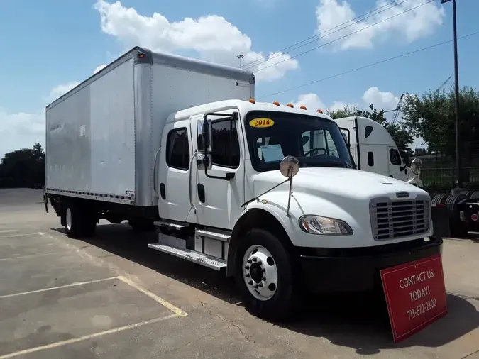 2016 FREIGHTLINER M2 106