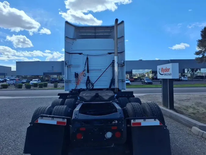 2020 VOLVO VNR64T-640c53ea4f6a7ec7e68e4047fb2aa28dc42