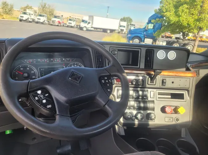 2020 International LT625