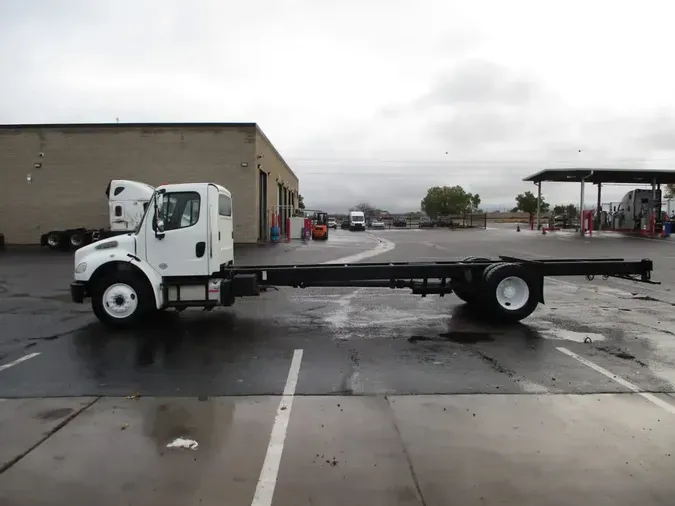 2019 FREIGHTLINER/MERCEDES M2 106c54639e1088534058e6cb29f6bd5bbad