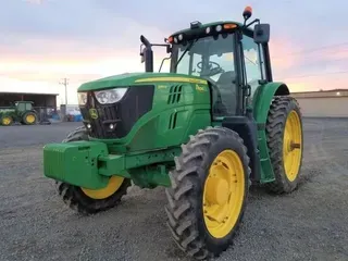 2017 John Deere 6155M