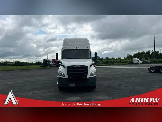 2022 FREIGHTLINER CA126