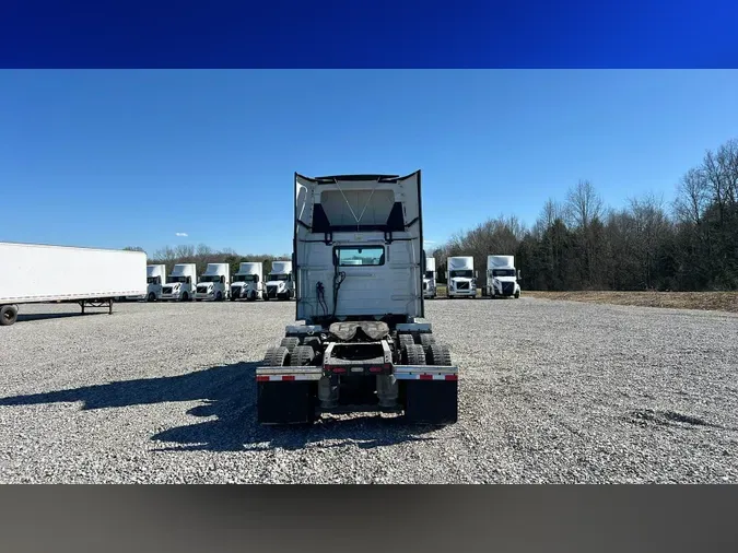 2018 Volvo VNL300