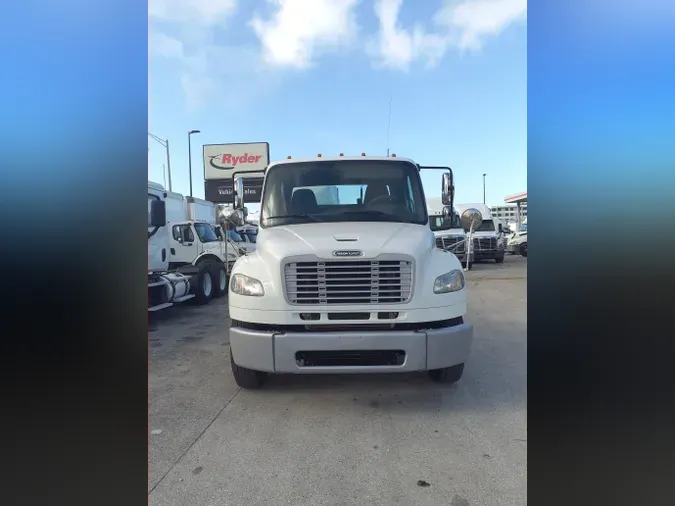 2019 FREIGHTLINER/MERCEDES M2 106