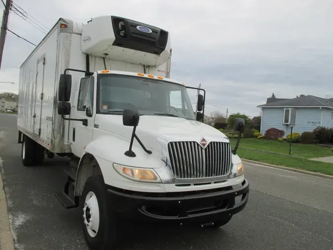 2016 INTERNATIONAL 4300