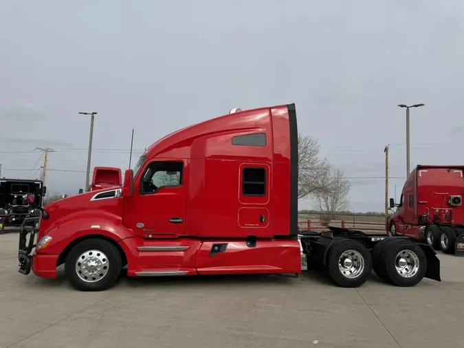 2021 Kenworth T680