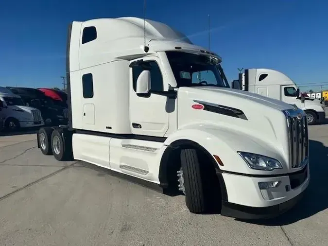 2024 Peterbilt 579