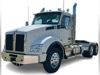 2026 Kenworth T880