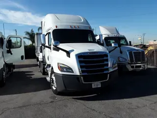 2019 FREIGHTLINER/MERCEDES NEW CASCADIA PX12664