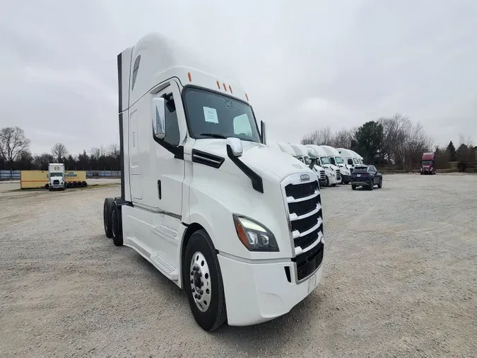 2023 FREIGHTLINER CASCADIA 126c563764d7284b922d5a7da958e77b590