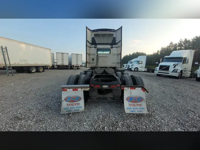 2019 Volvo VNL300