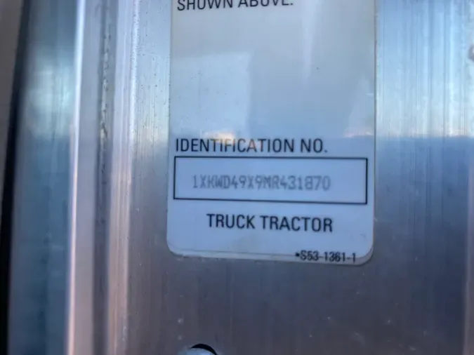2021 Kenworth W900L