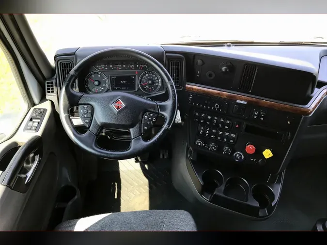 2021 INT LT625 6x4