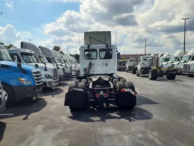 2019 FREIGHTLINER/MERCEDES NEW CASCADIA PX12664