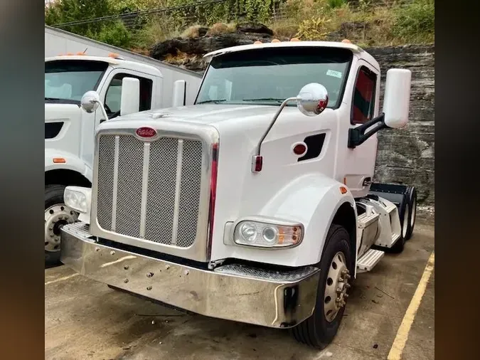 2020 Peterbilt 567