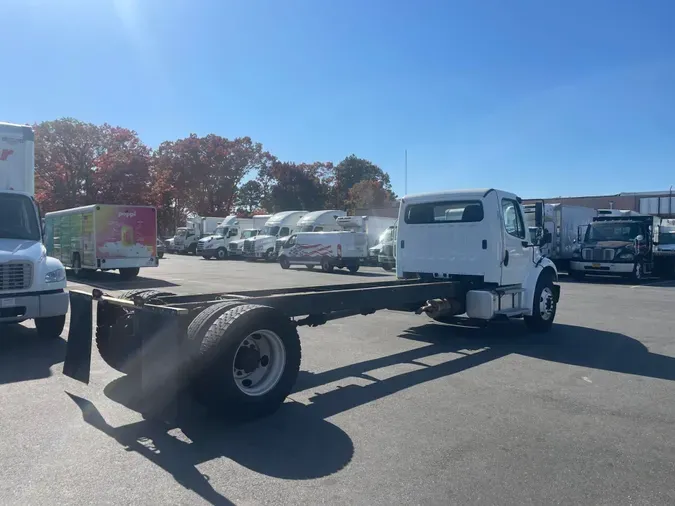 2018 FREIGHTLINER/MERCEDES M2 106