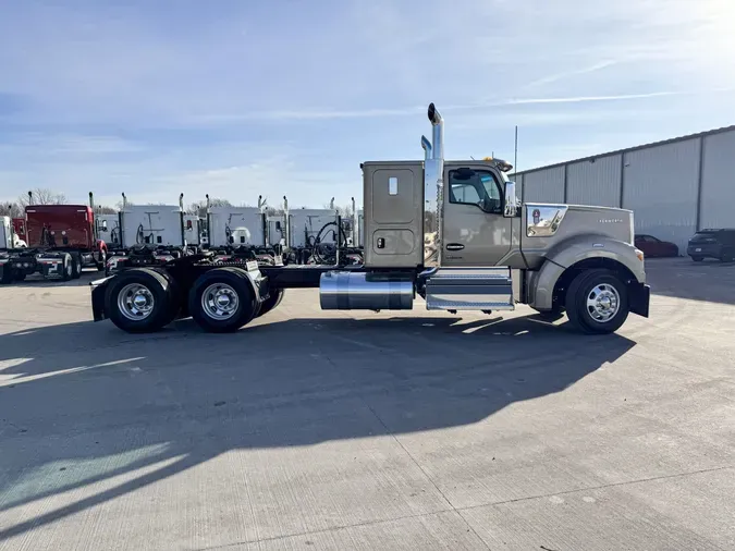 2026 KENWORTH W990c57011e1b3e7eb3383e2b26c6adefcae