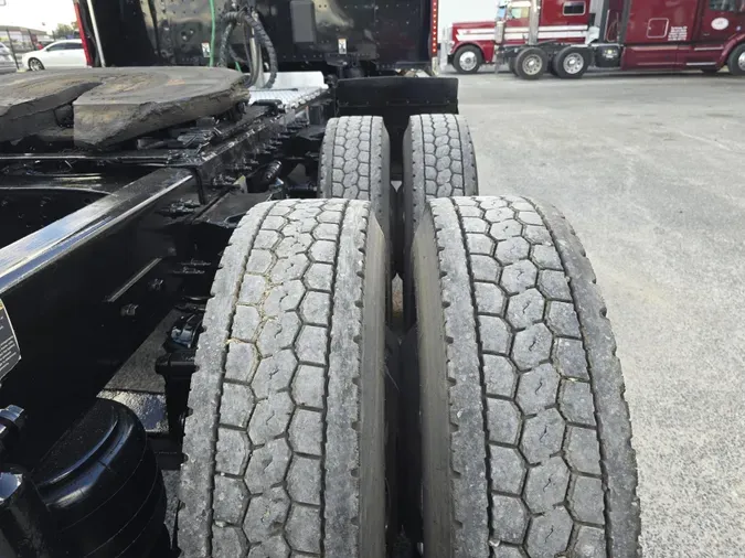 2020 Peterbilt 579c5727c283a9952476db4cdc386a768b0