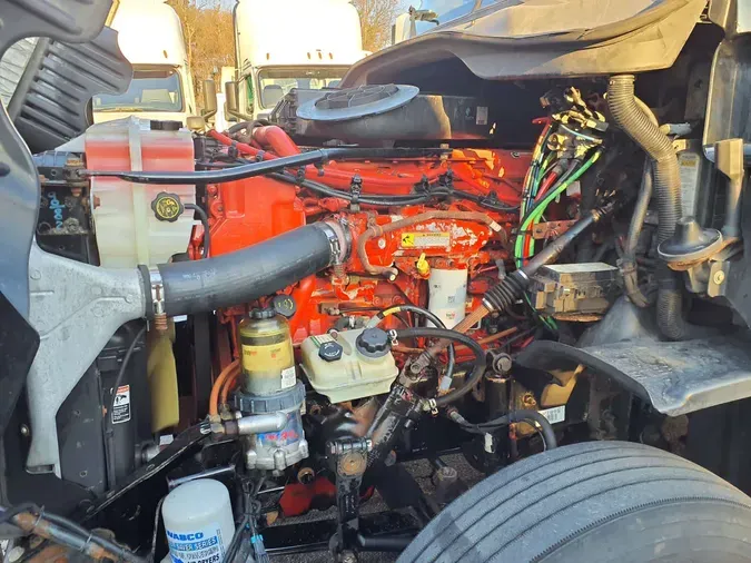 2016 FREIGHTLINER/MERCEDES CASCADIA