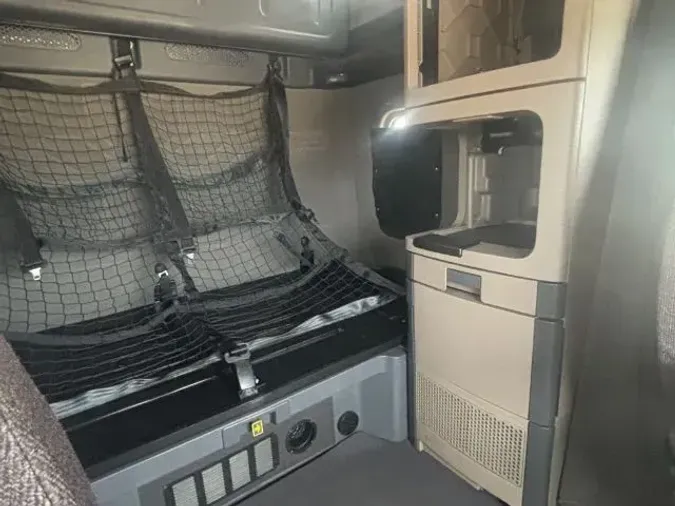 2020 Freightliner Cascadia 125c574985b3c385fb22f6b3213eaf54b7c