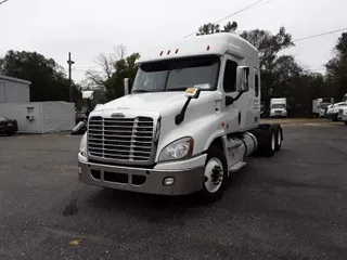 2017 Freightliner CASCADIA 125