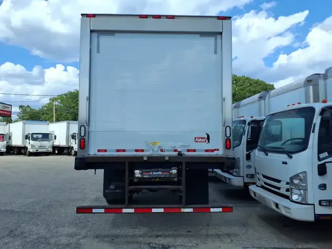 2019 FREIGHTLINER M2 106