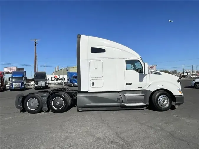 2020 KENWORTH T680